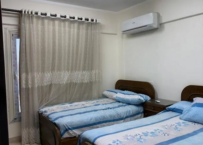 Villa صف ثان عل البحر باطلاله و لا اروع العين السخنه لاجولي مارينا السخنه *